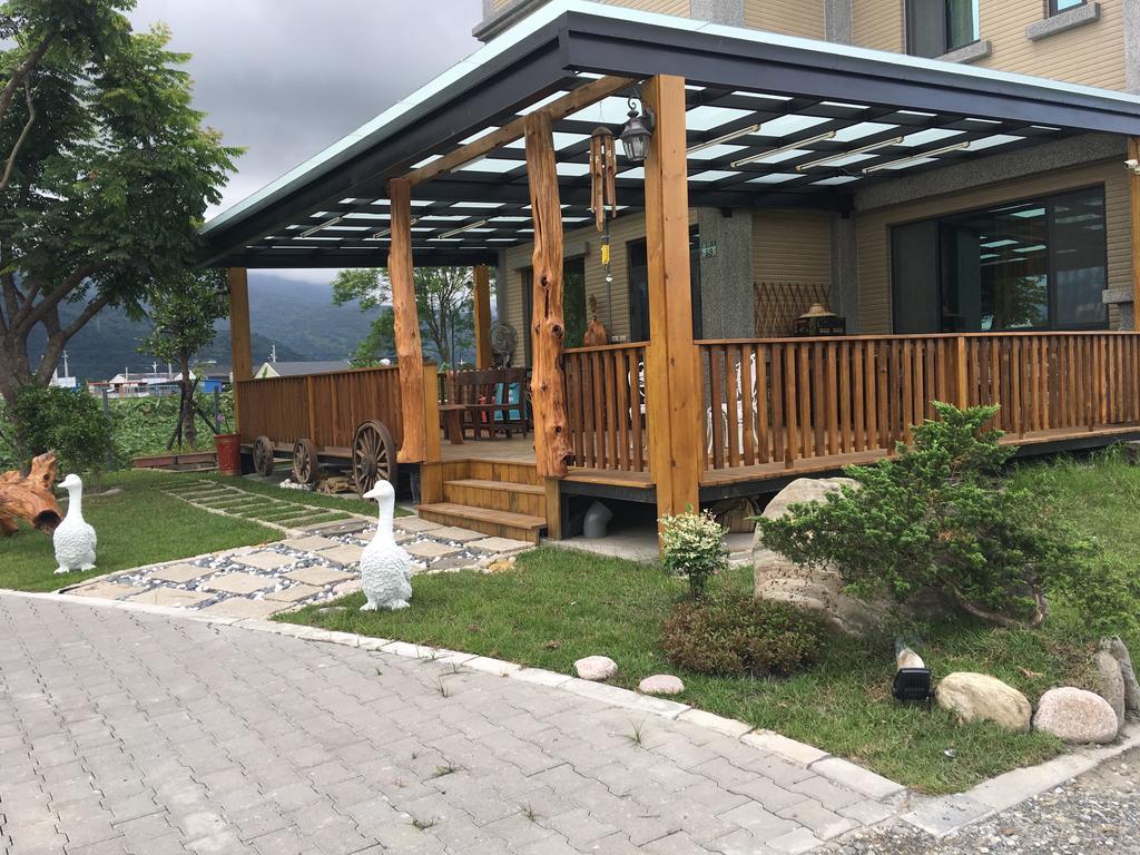 Bo Jue Farm Stay 吉安郷 エクステリア 写真
